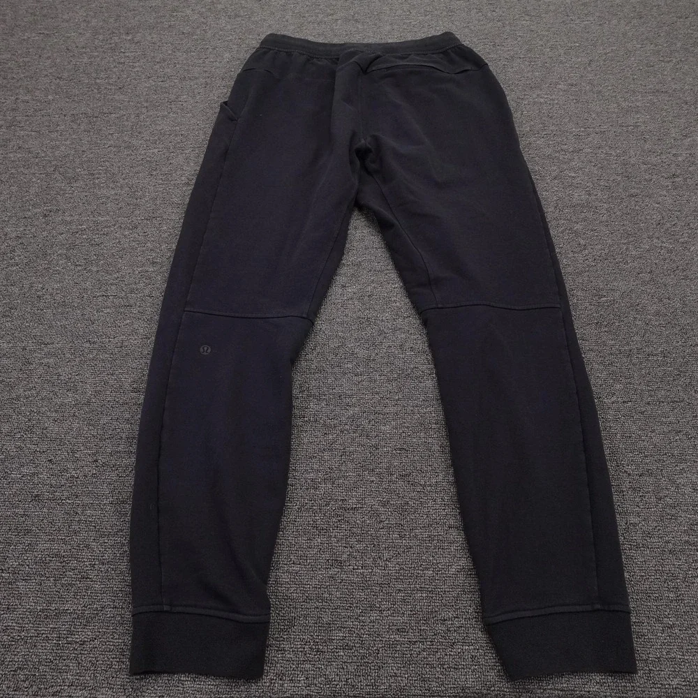 Lululemon Sweatpants Mens Small 32x29 Black Knit Jogger Elastic Waist Pockets